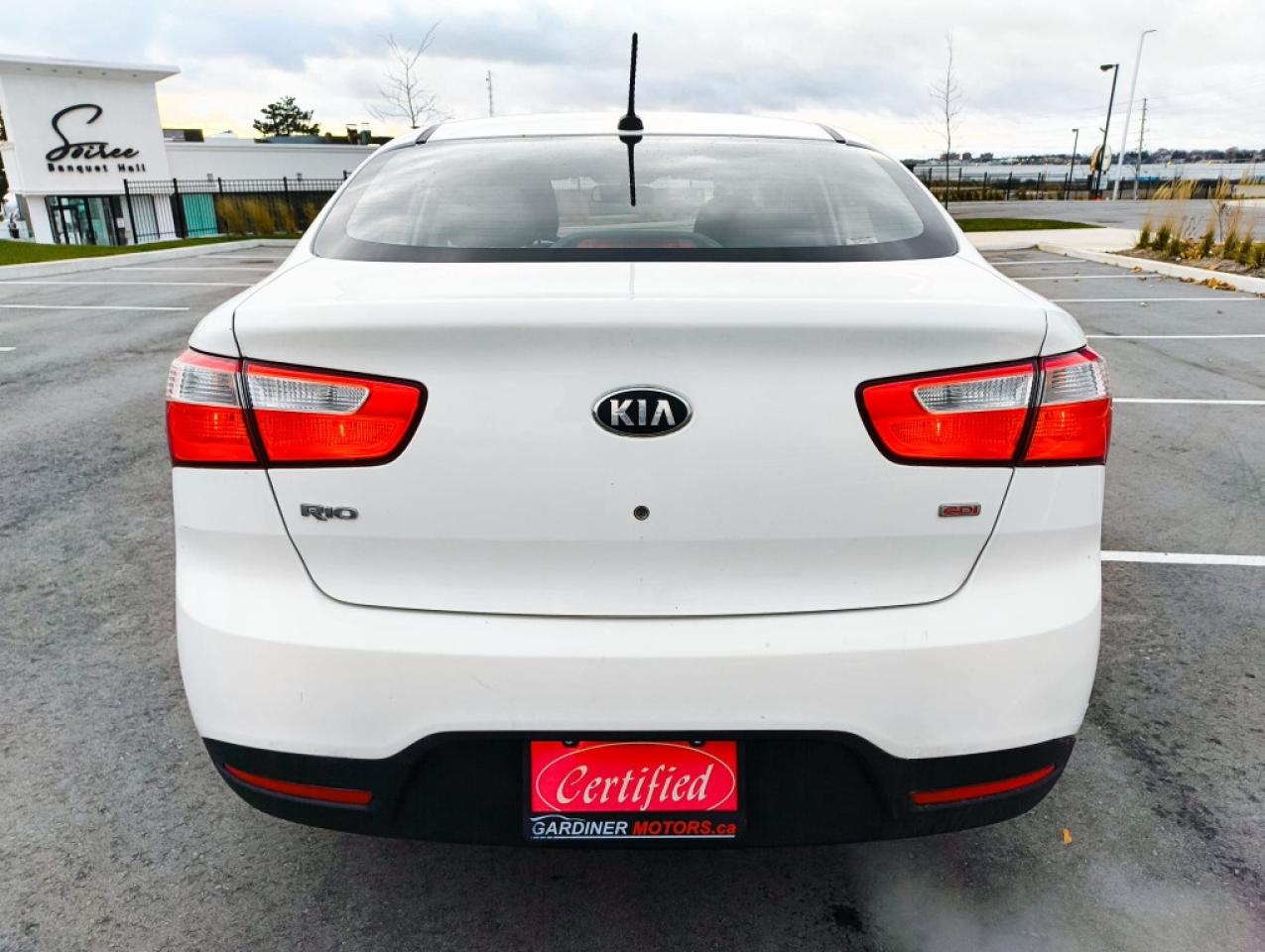 2013 Kia Rio LX 4dr Sedan Photo4