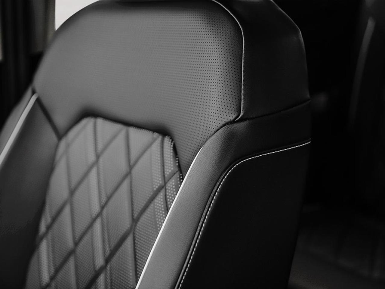 2026 Volkswagen Atlas Execline  - Massaging Seats Photo