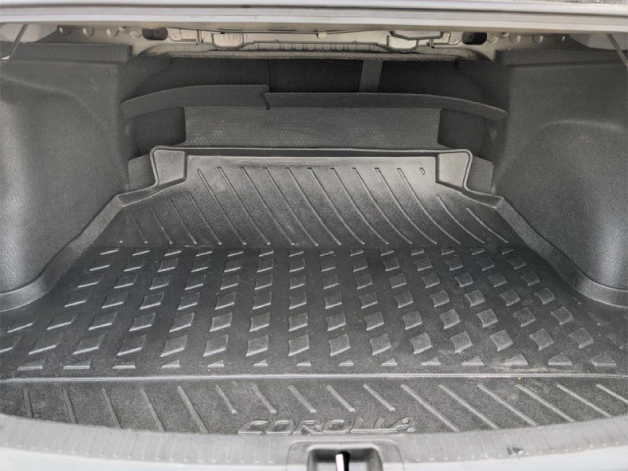 2021 Toyota Corolla LE CVT  - Low Mileage Photo