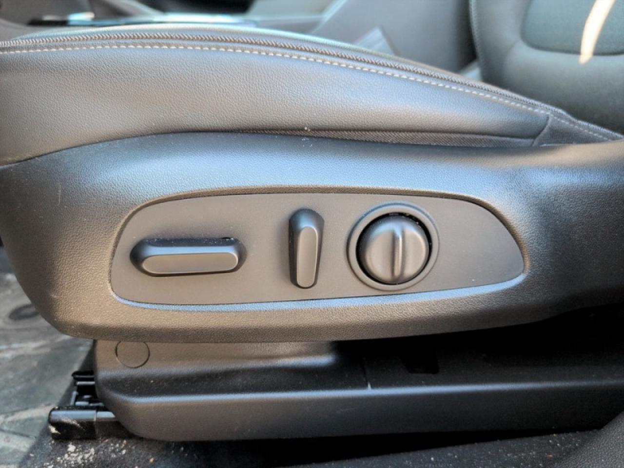 2020 Buick Encore GX Preferred w/Safety Pkg Photo