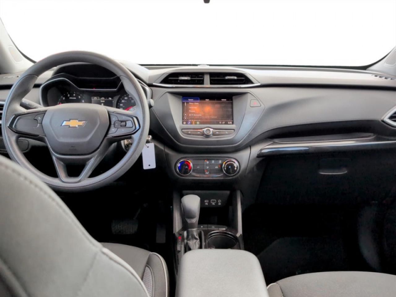 2023 Chevrolet TrailBlazer LS Photo