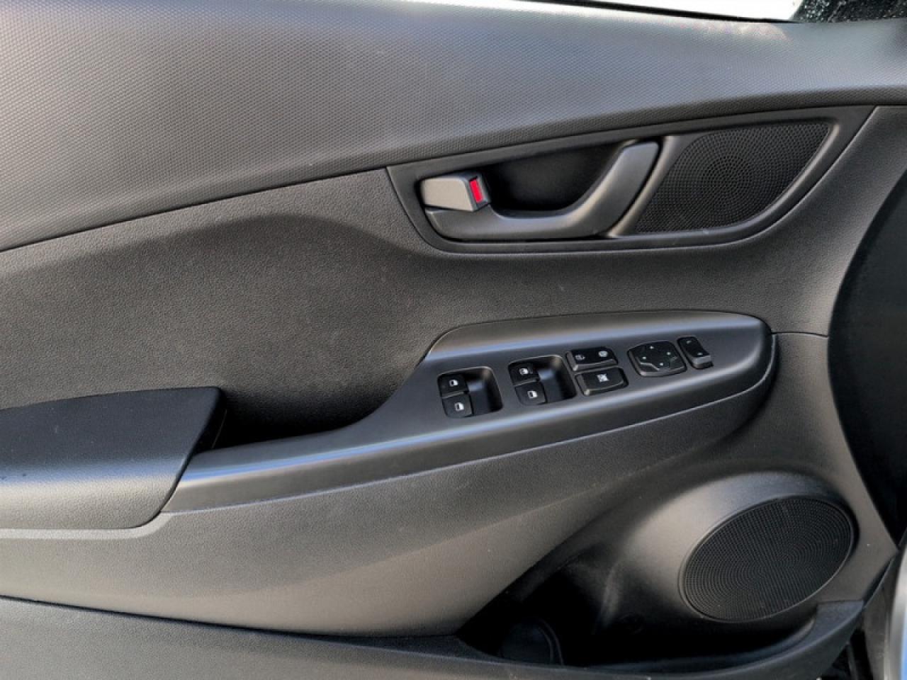 2018 Hyundai KONA ESSENTIAL  - Low Mileage Photo