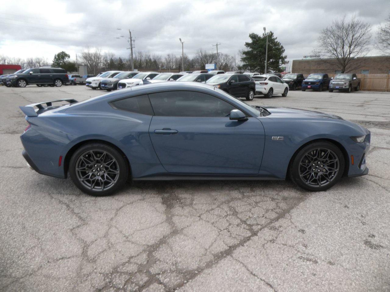 2025 Ford Mustang GT Premium Photo