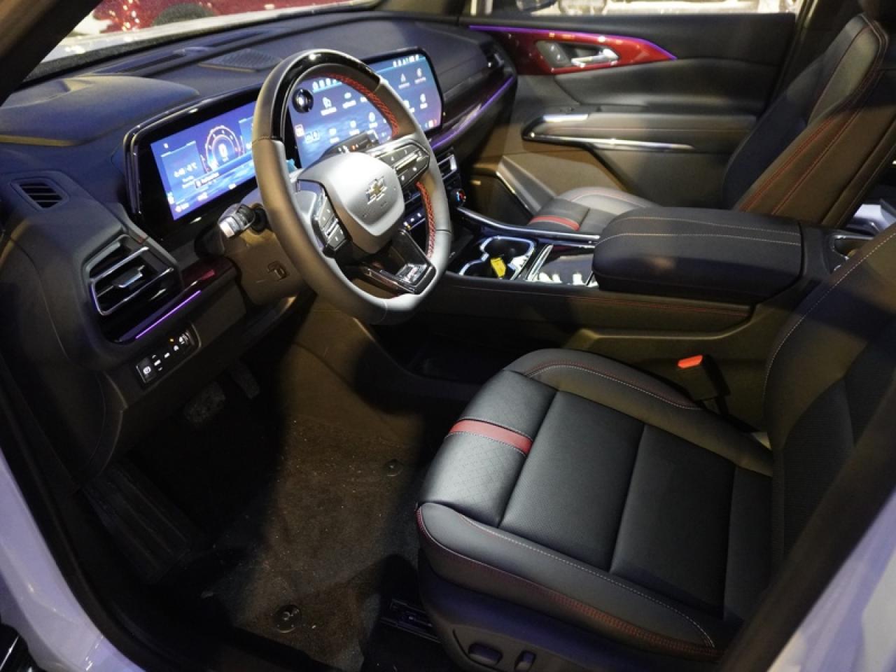 2026 Chevrolet Traverse RS  - Super Cruise -  Park Assist Photo