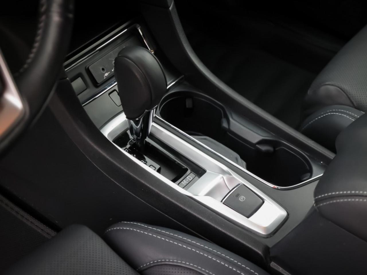 2023 Subaru ASCENT Limited 8-pass  - Leather Seats Photo