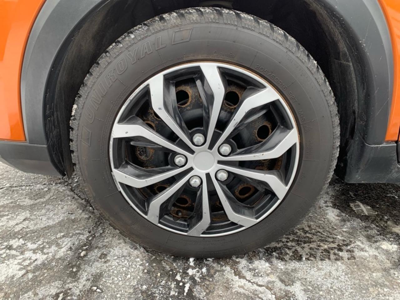 2020 Nissan Kicks SR  - Heated Seats -  Fog Lights Photo