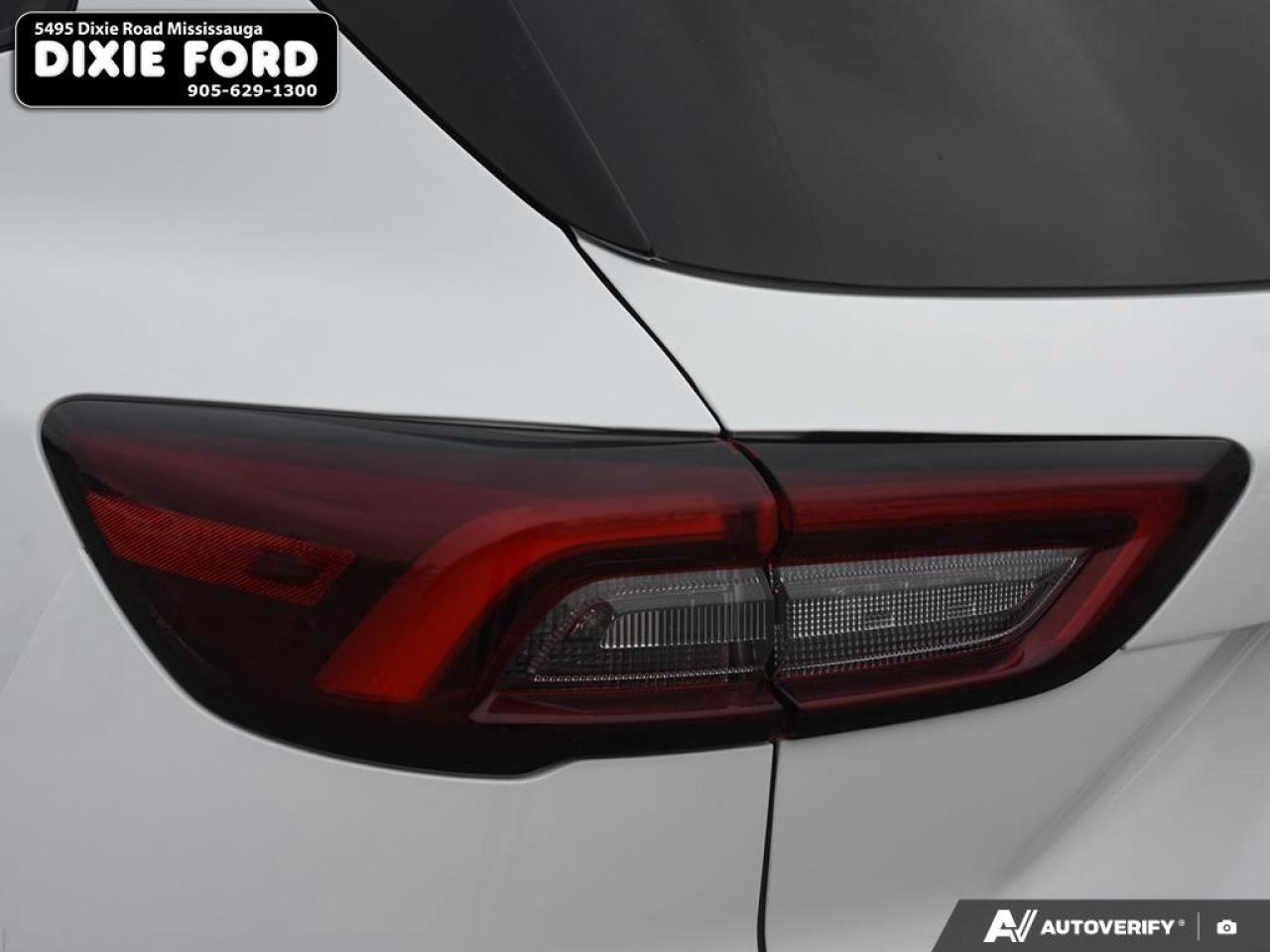2023 Ford Escape ST-Line Photo