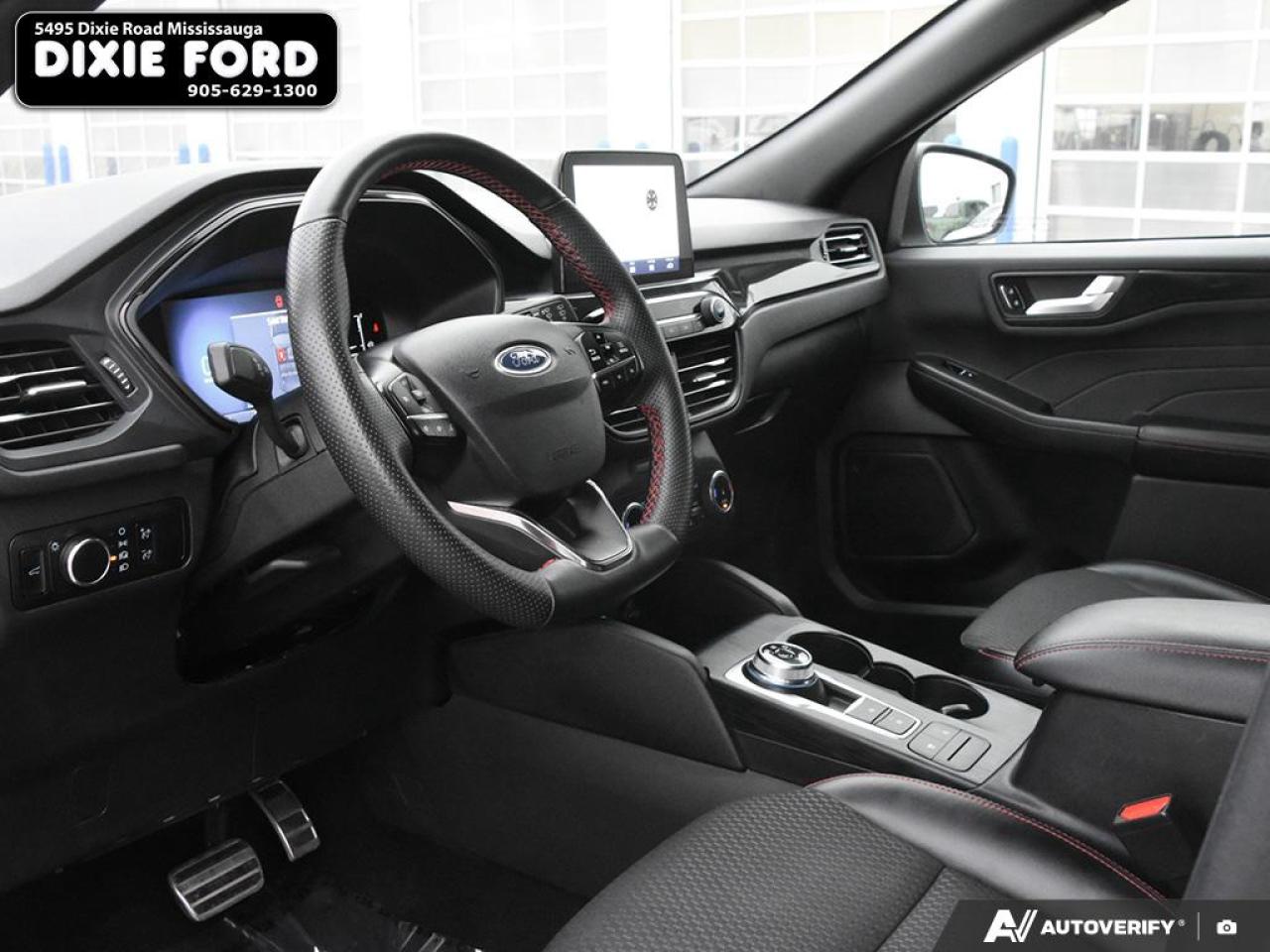 2023 Ford Escape ST-Line Photo