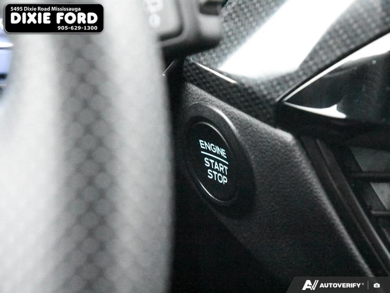 2023 Ford Escape ST-Line Photo