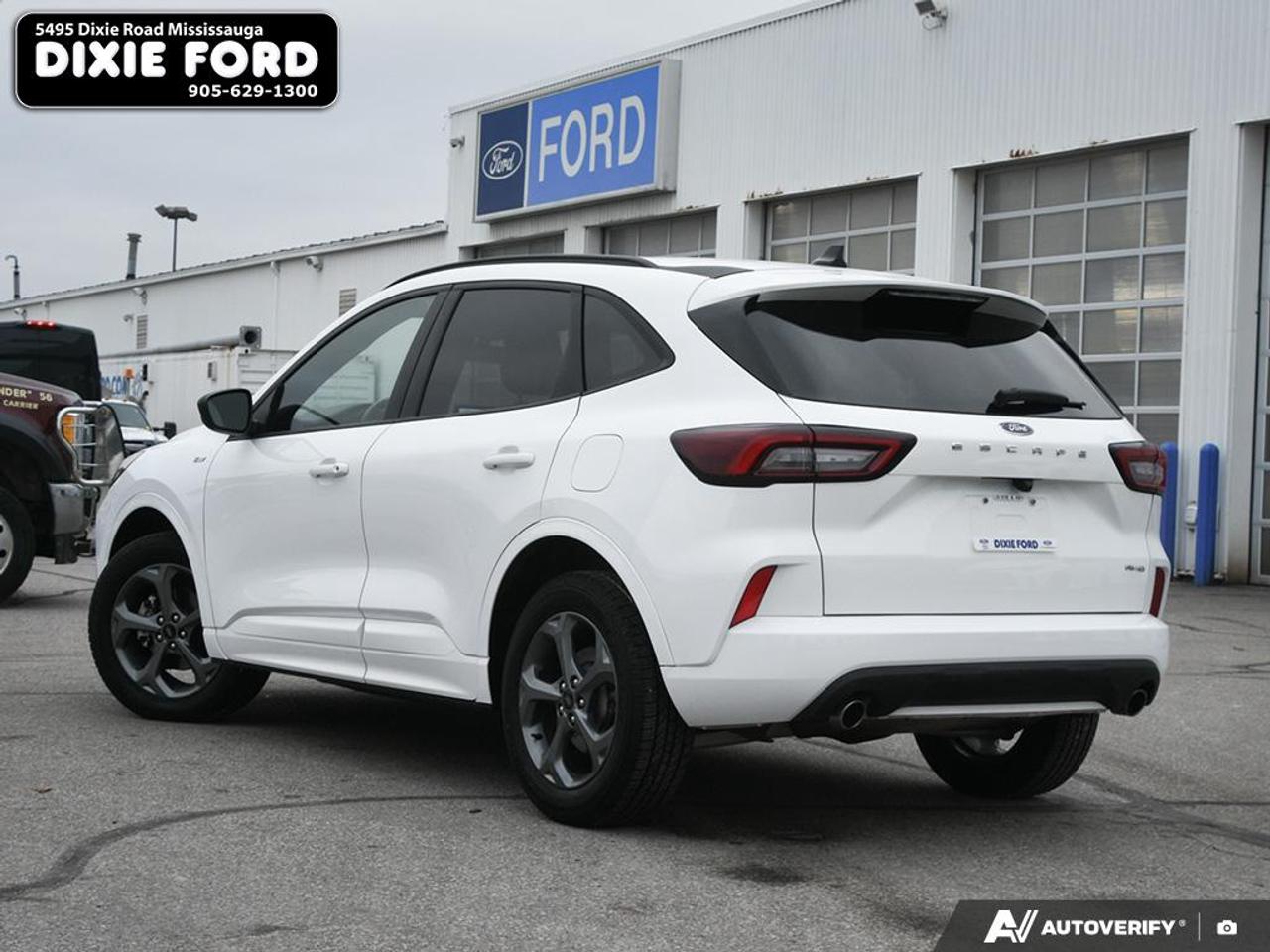 2023 Ford Escape ST-Line Photo