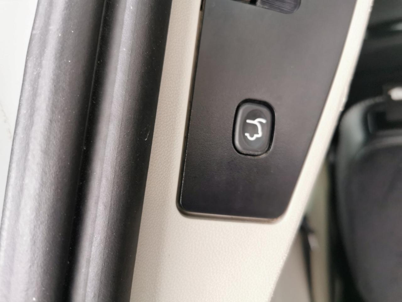 2016 Dodge Grand Caravan SE Plus - Photo #19