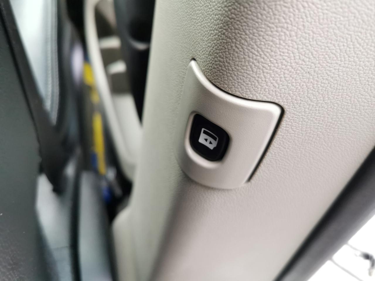 2016 Dodge Grand Caravan SE Plus - Photo #23