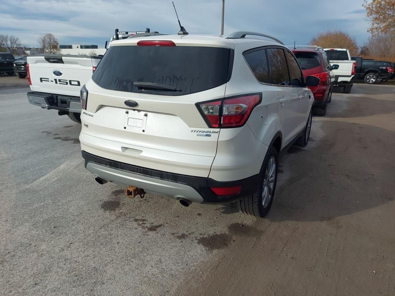 2018 Ford Escape Titanium - Photo #3