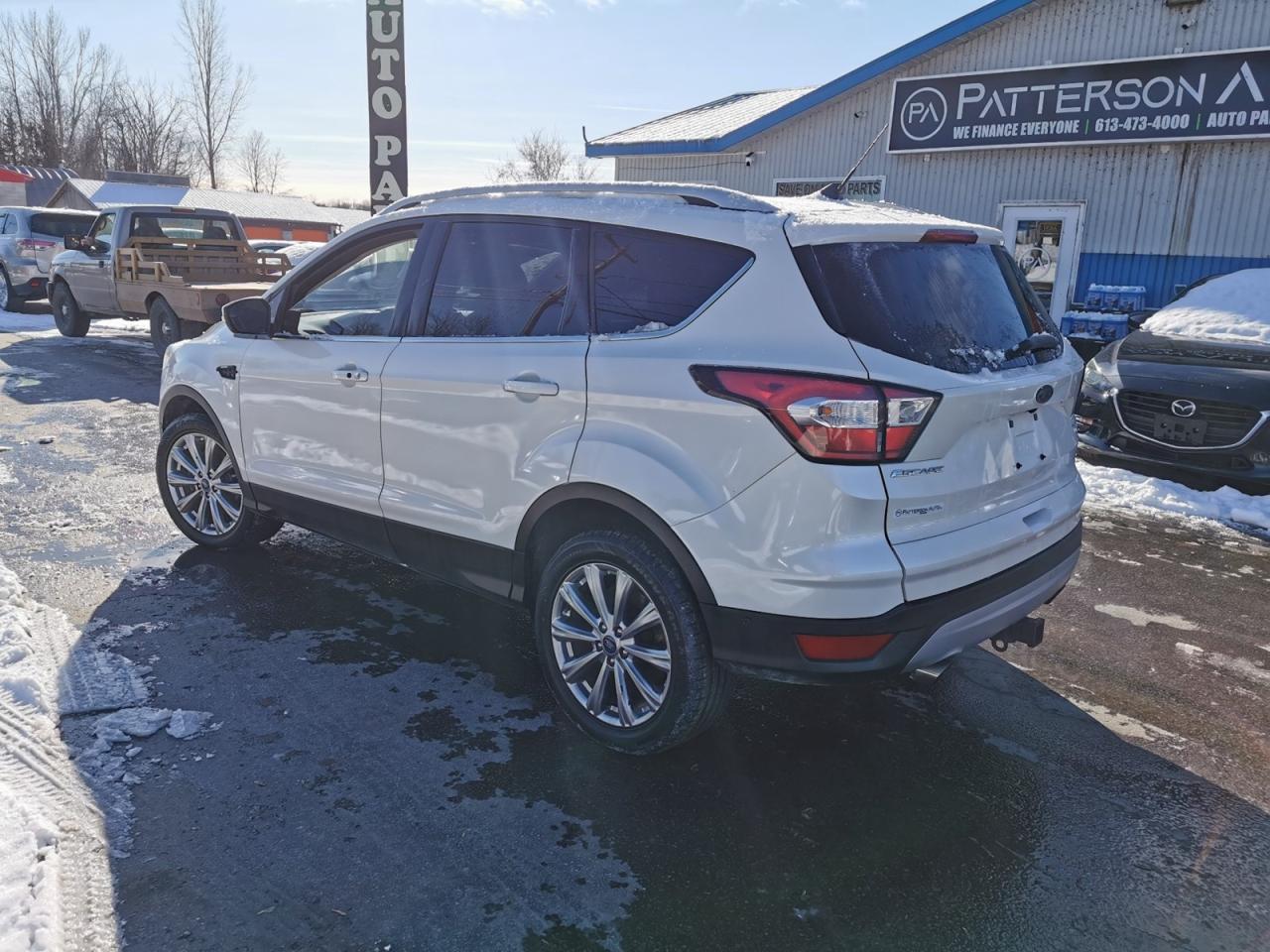 2018 Ford Escape Titanium Photo