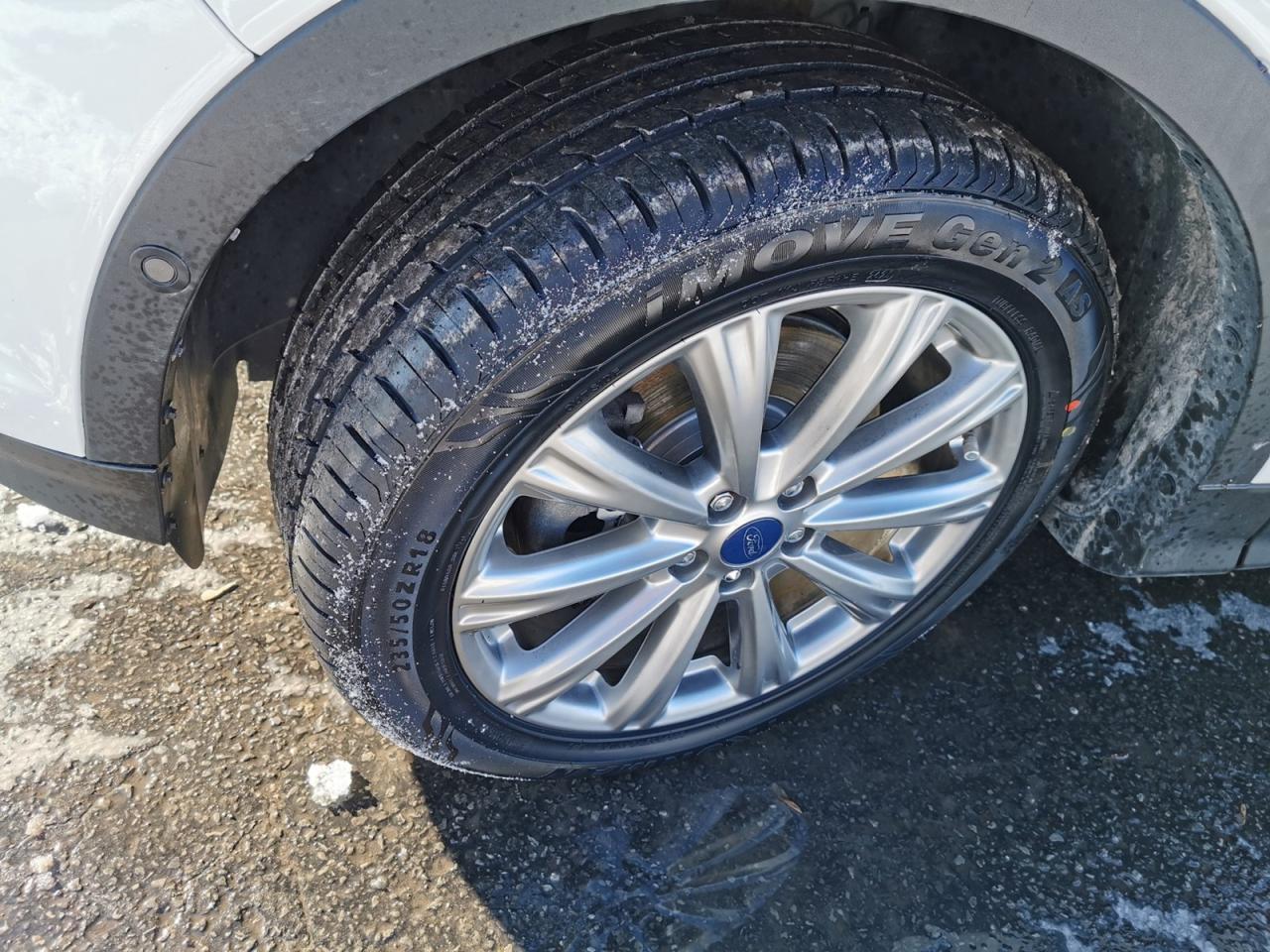 2018 Ford Escape Titanium Photo