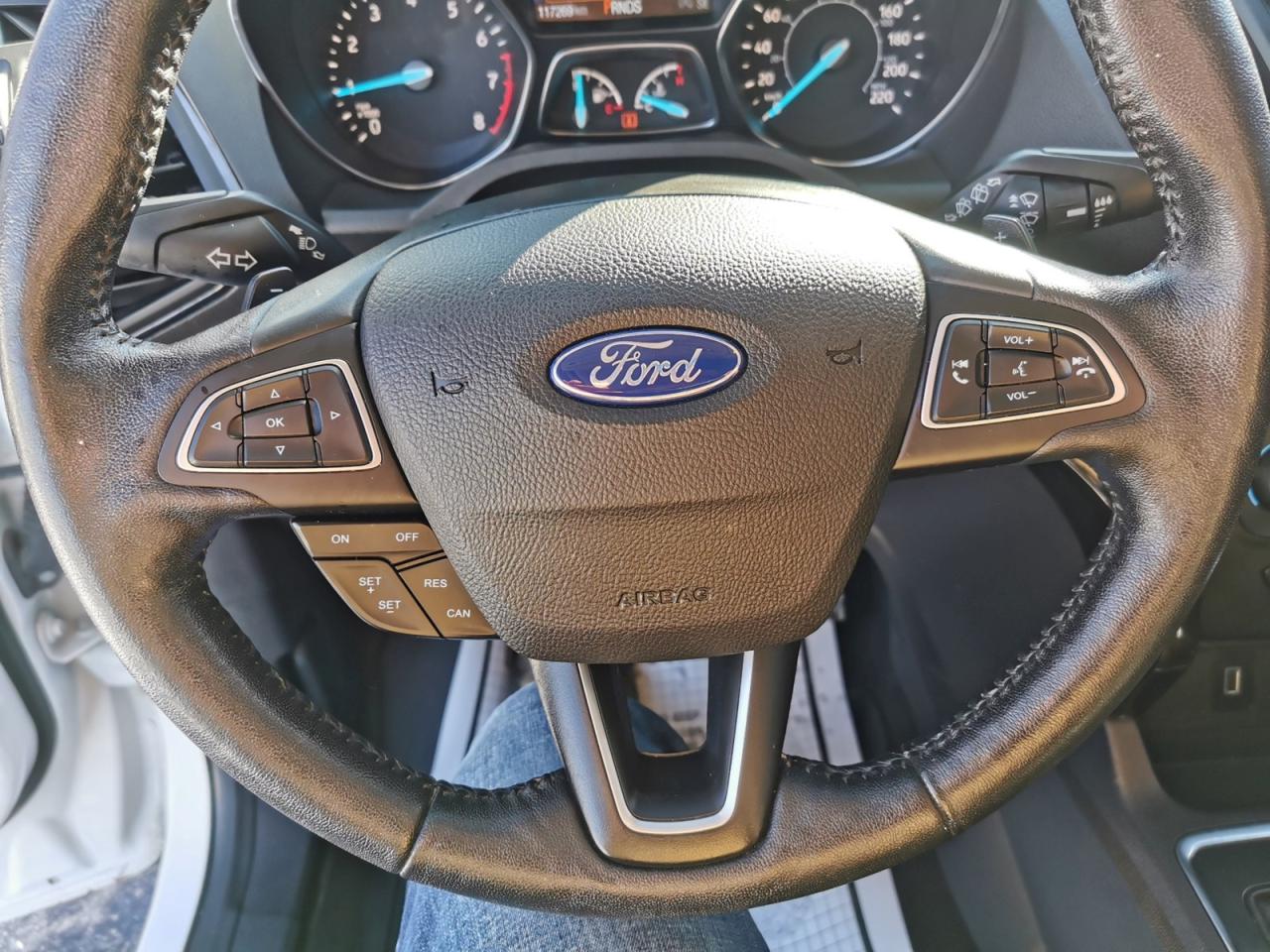 2018 Ford Escape Titanium Photo
