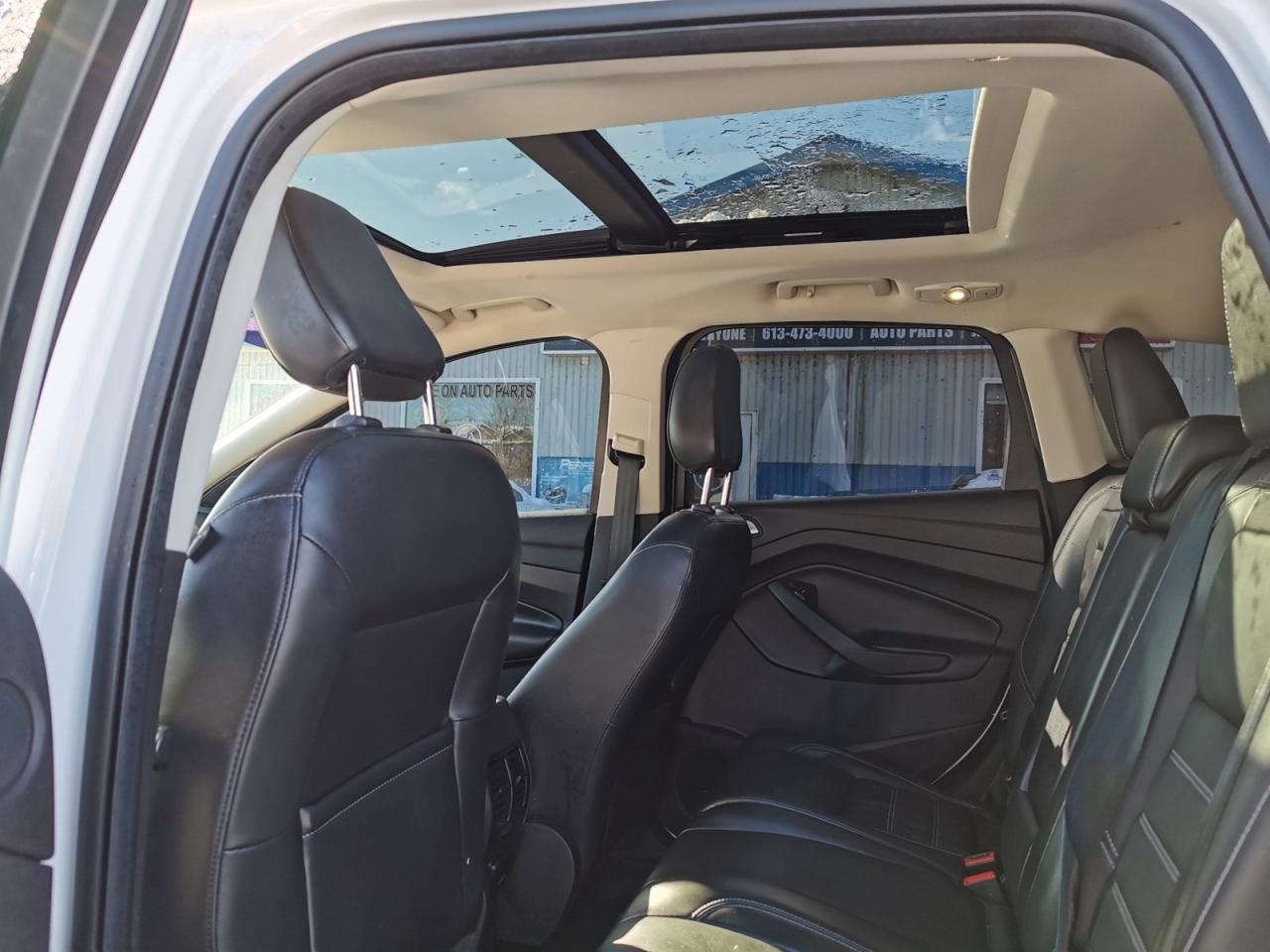 2018 Ford Escape Titanium Photo