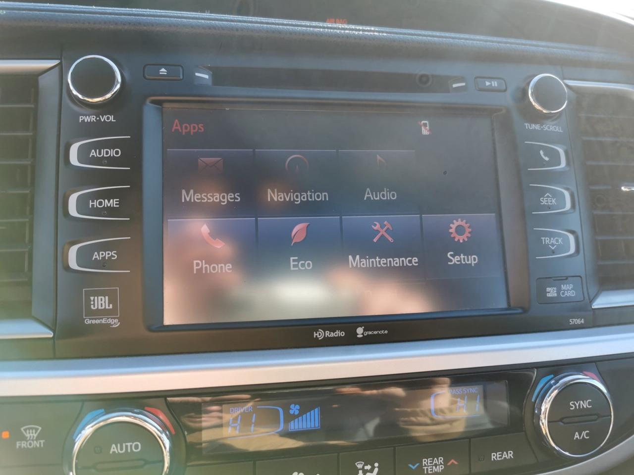 2015 Toyota Highlander Limited V6 Photo