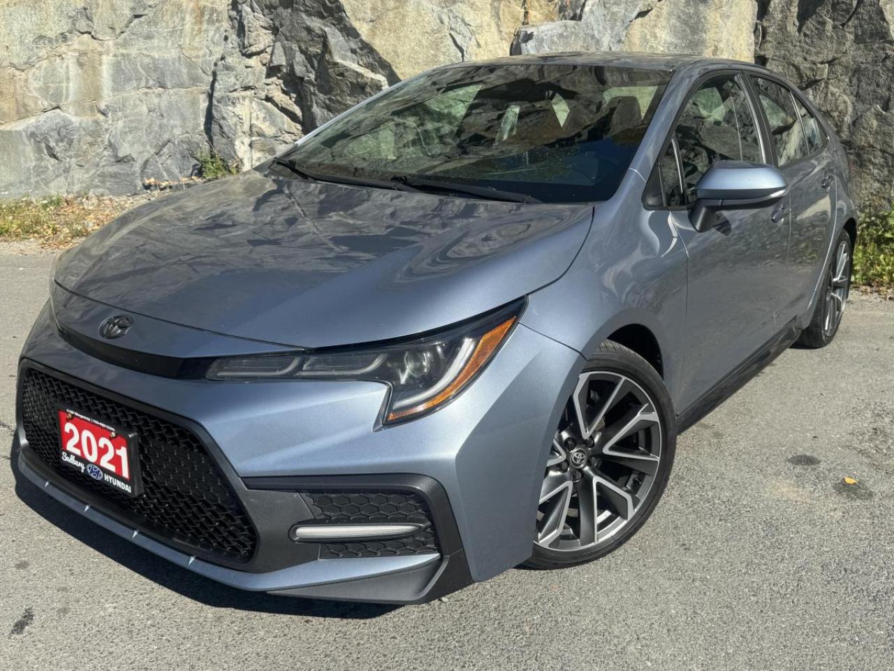 Used 2021 Toyota Corolla SE CVT for sale in Greater Sudbury, ON
