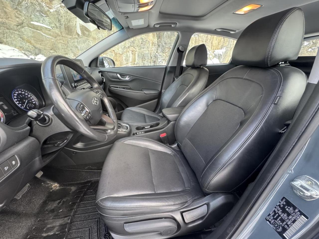 2022 Hyundai KONA 2.0L Preferred AWD w/Sun &amp; Leather Package Photo