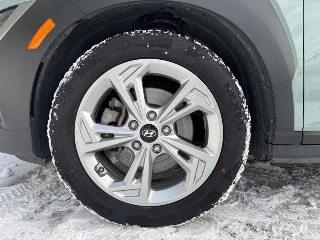 2023 Hyundai KONA 2.0L Preferred AWD w/Sun &amp; Leather Package Photo