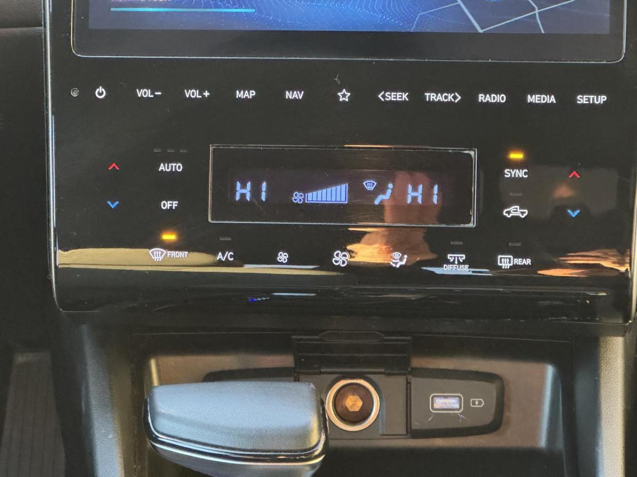 2024 Hyundai Santa Cruz PREFERRED AWD Photo