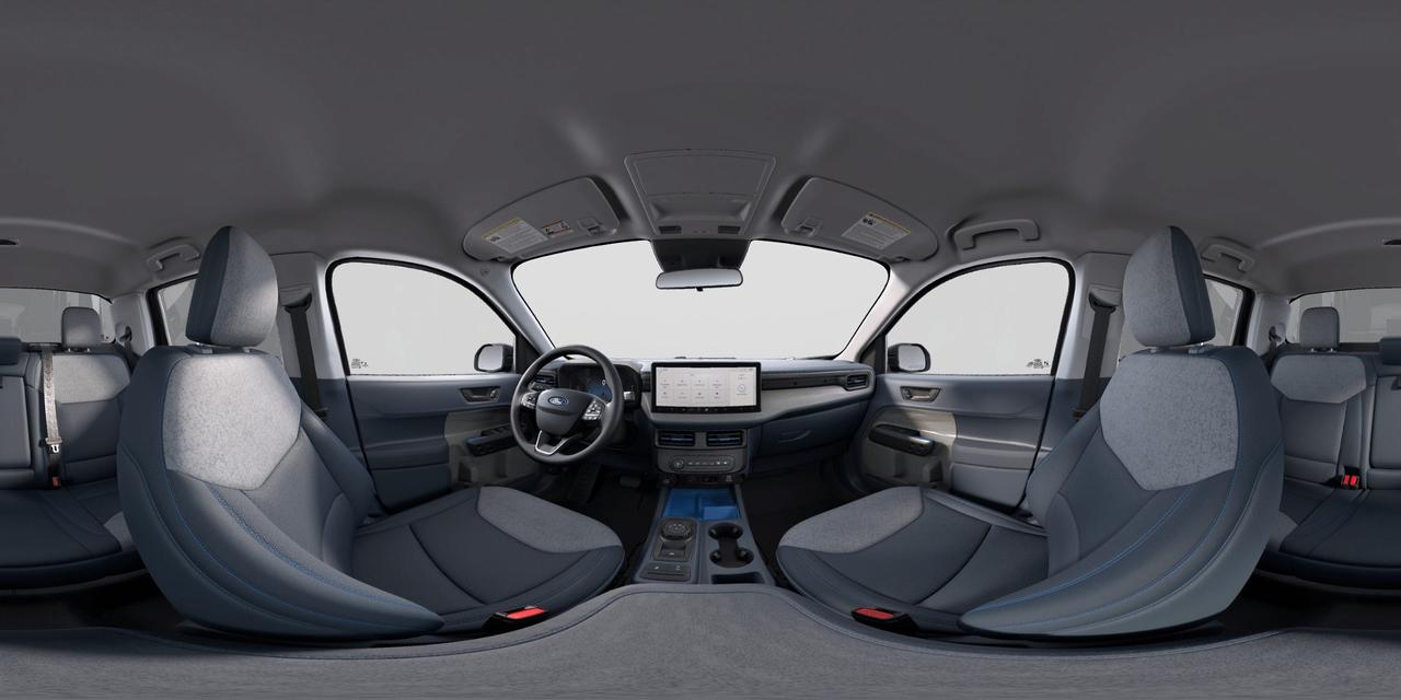 2025 Ford Maverick XLT Photo