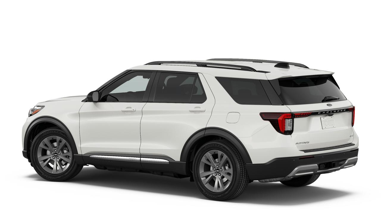 2026 Ford Explorer Active Photo