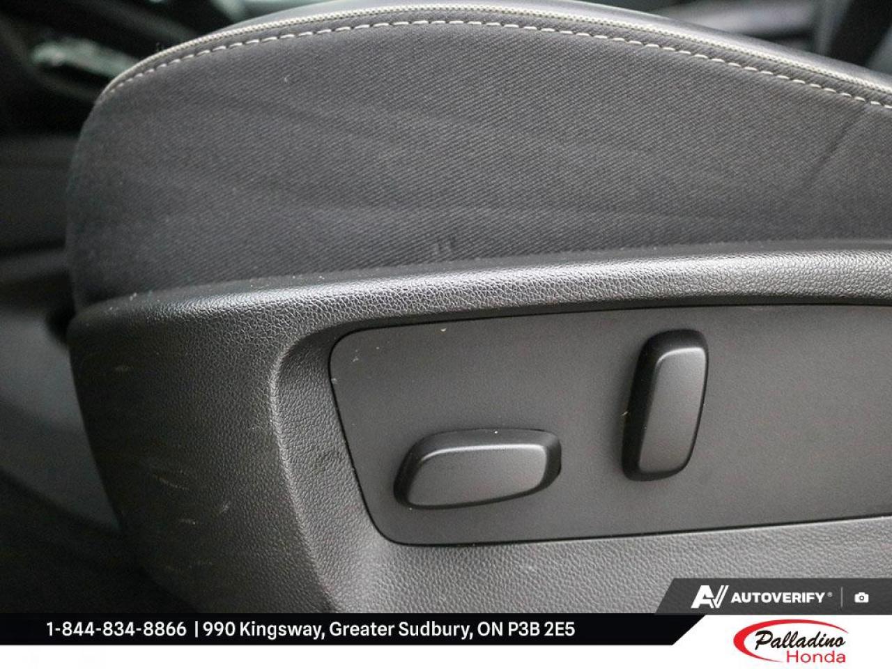 2023 Buick Envision Essence Photo