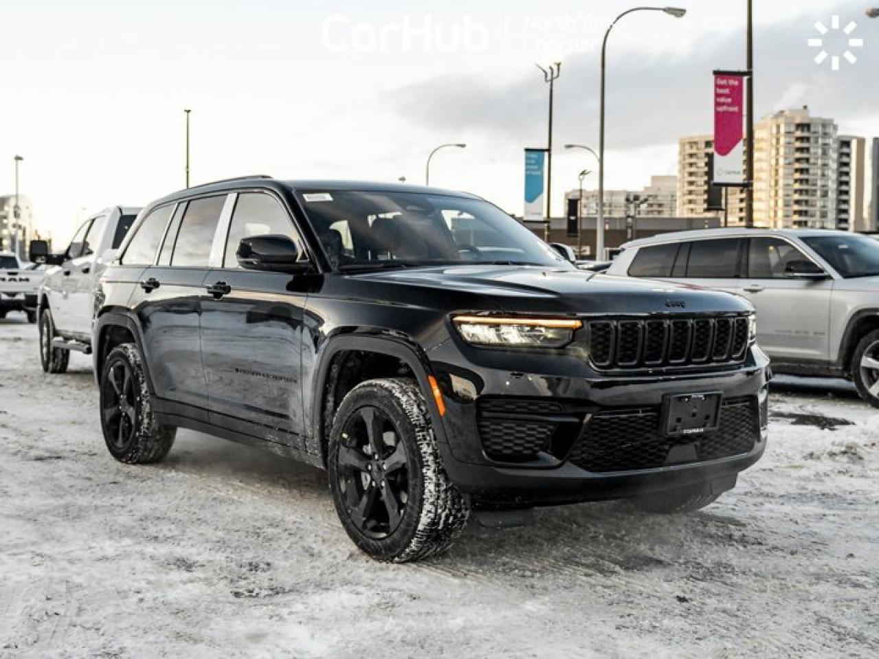 2025 Jeep Grand Cherokee Laredo Sunroof, Trailer Tow Pkg, Diamong Blk Crystal Photo