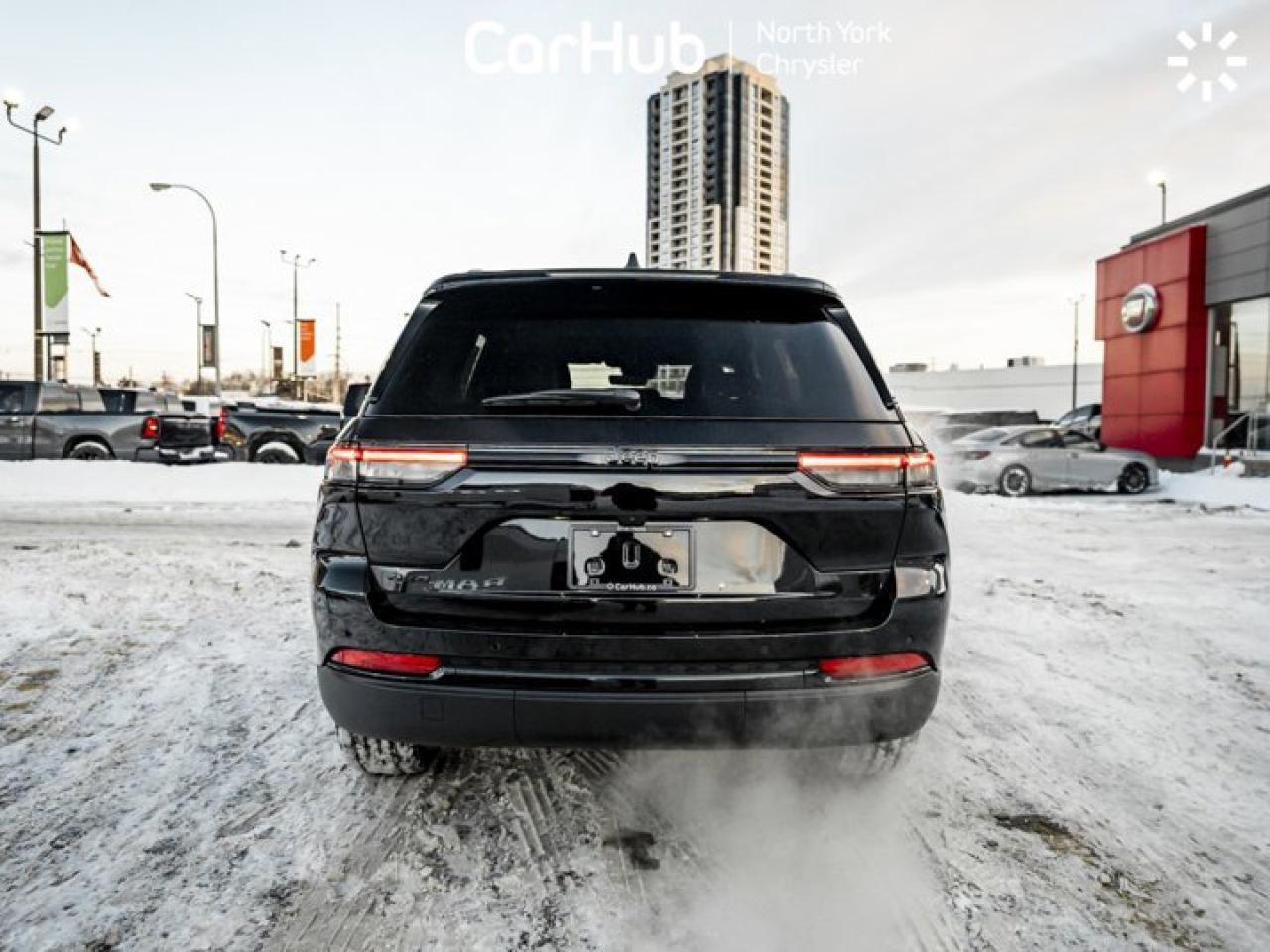 2025 Jeep Grand Cherokee Laredo Sunroof, Trailer Tow Pkg, Diamong Blk Crystal Photo