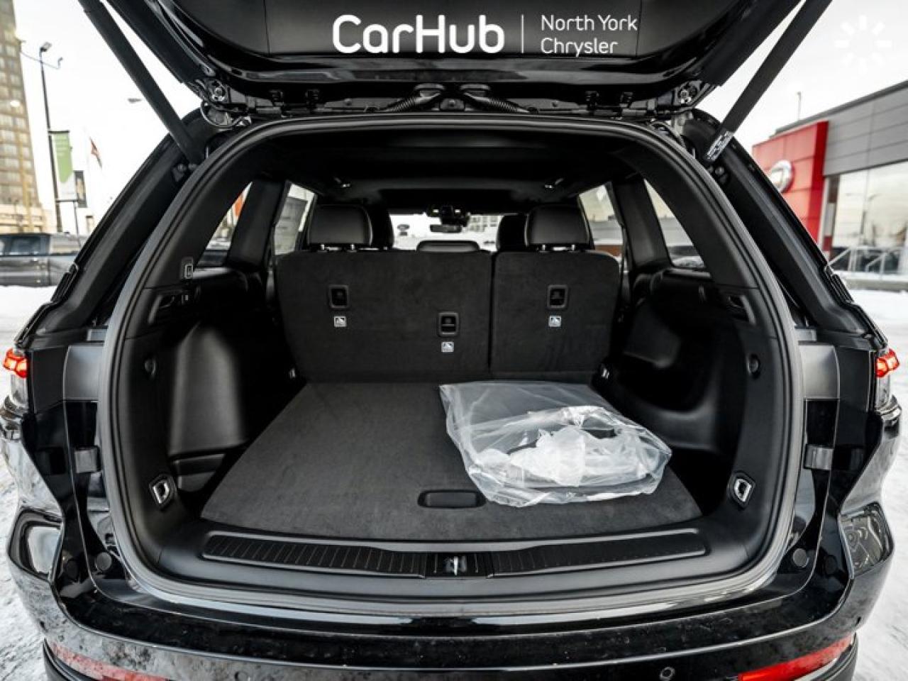 2025 Jeep Grand Cherokee Laredo Sunroof, Trailer Tow Pkg, Diamong Blk Crystal Photo