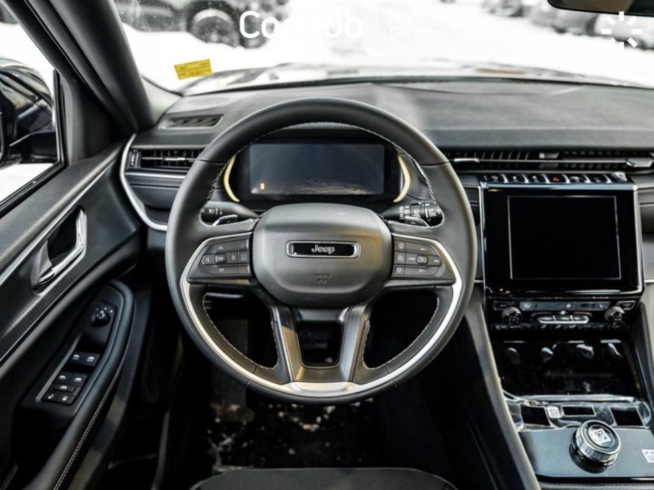 2025 Jeep Grand Cherokee Laredo Sunroof, Trailer Tow Pkg, Diamong Blk Crystal Photo