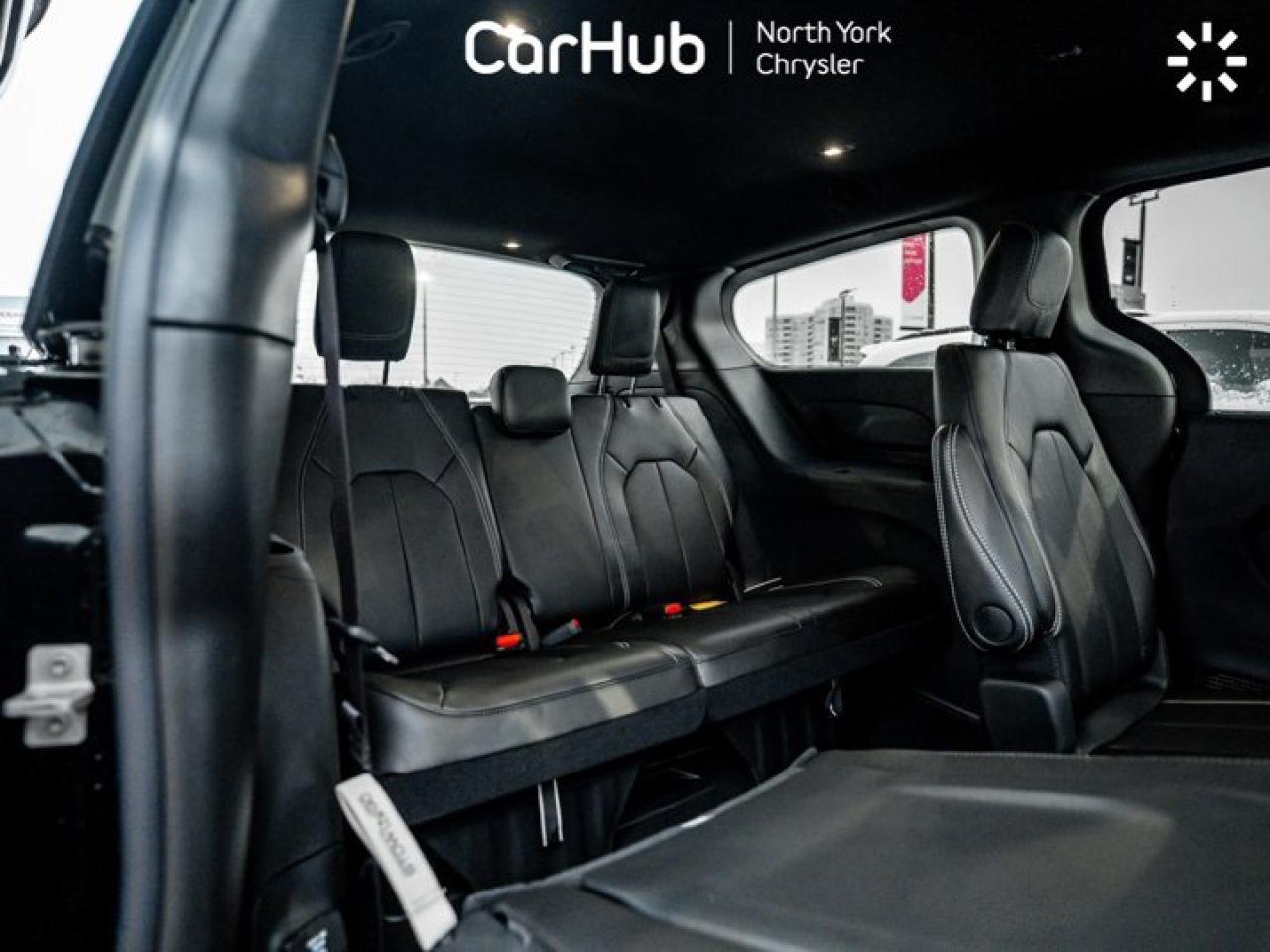 2026 Chrysler Pacifica SELECT FWD Safety sphere Uconnect Theater Family Group II Photo