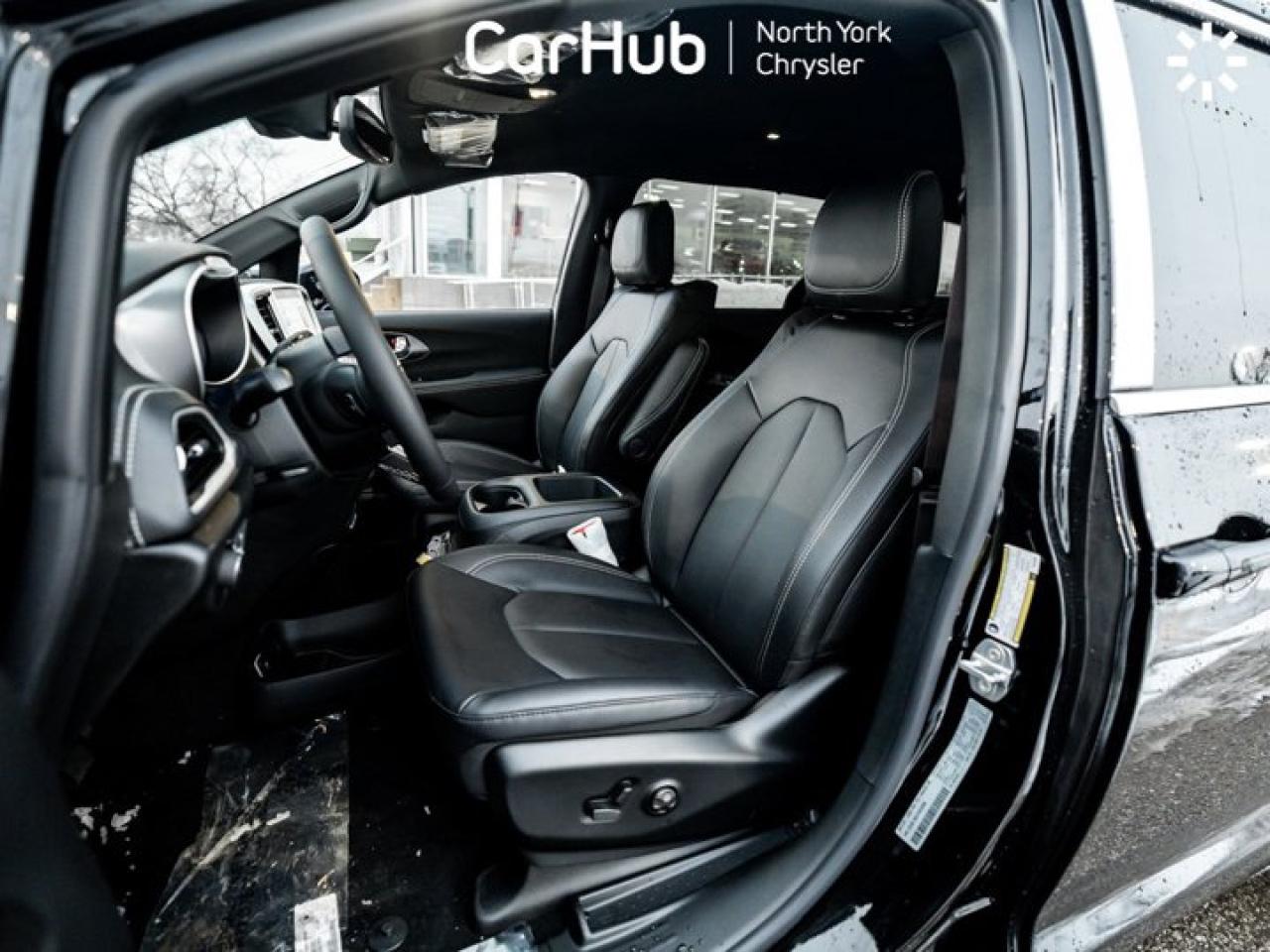 2026 Chrysler Pacifica SELECT FWD Safety sphere Uconnect Theater Family Group II Photo