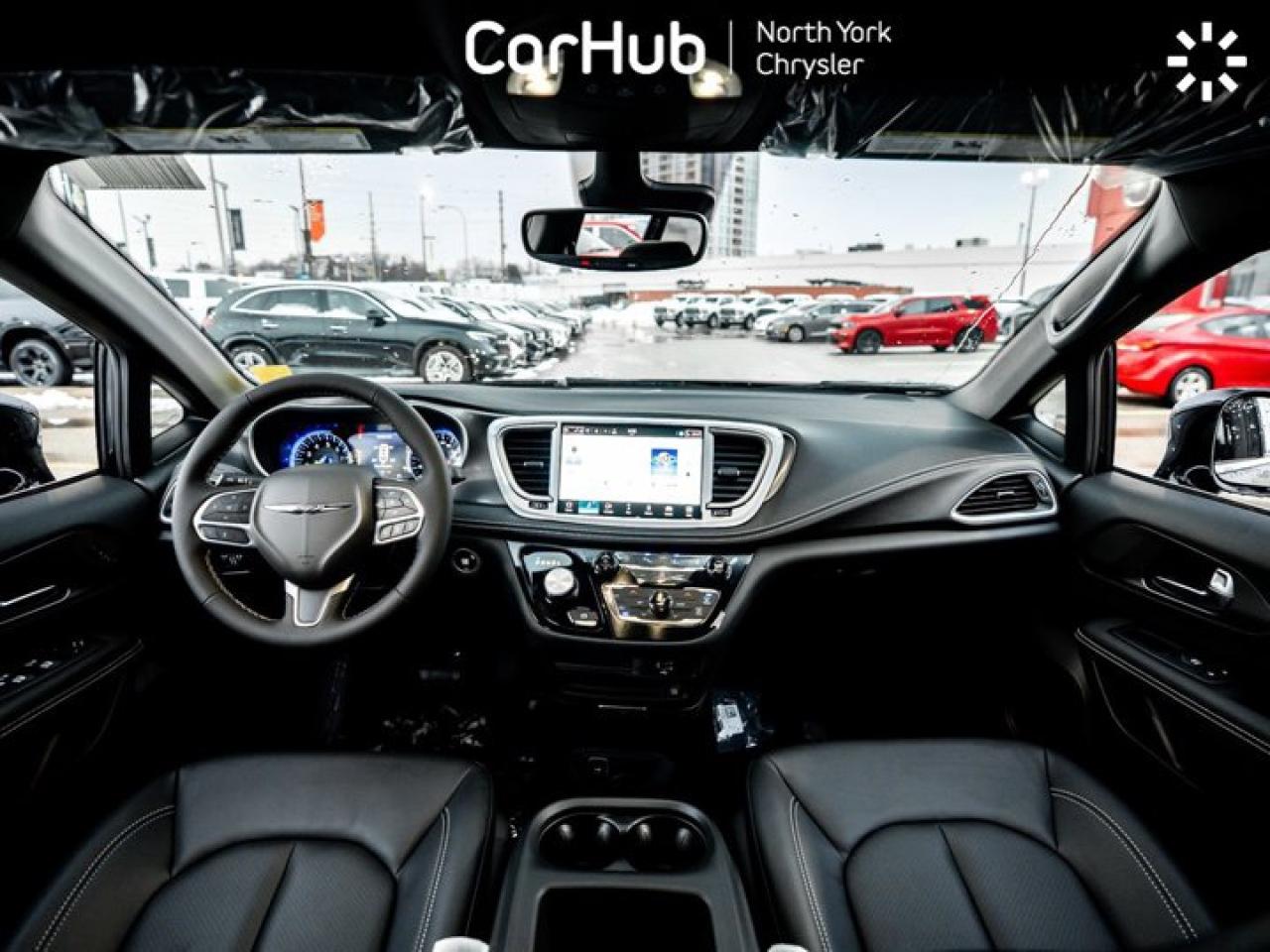 2026 Chrysler Pacifica SELECT FWD Safety sphere Uconnect Theater Family Group II Photo