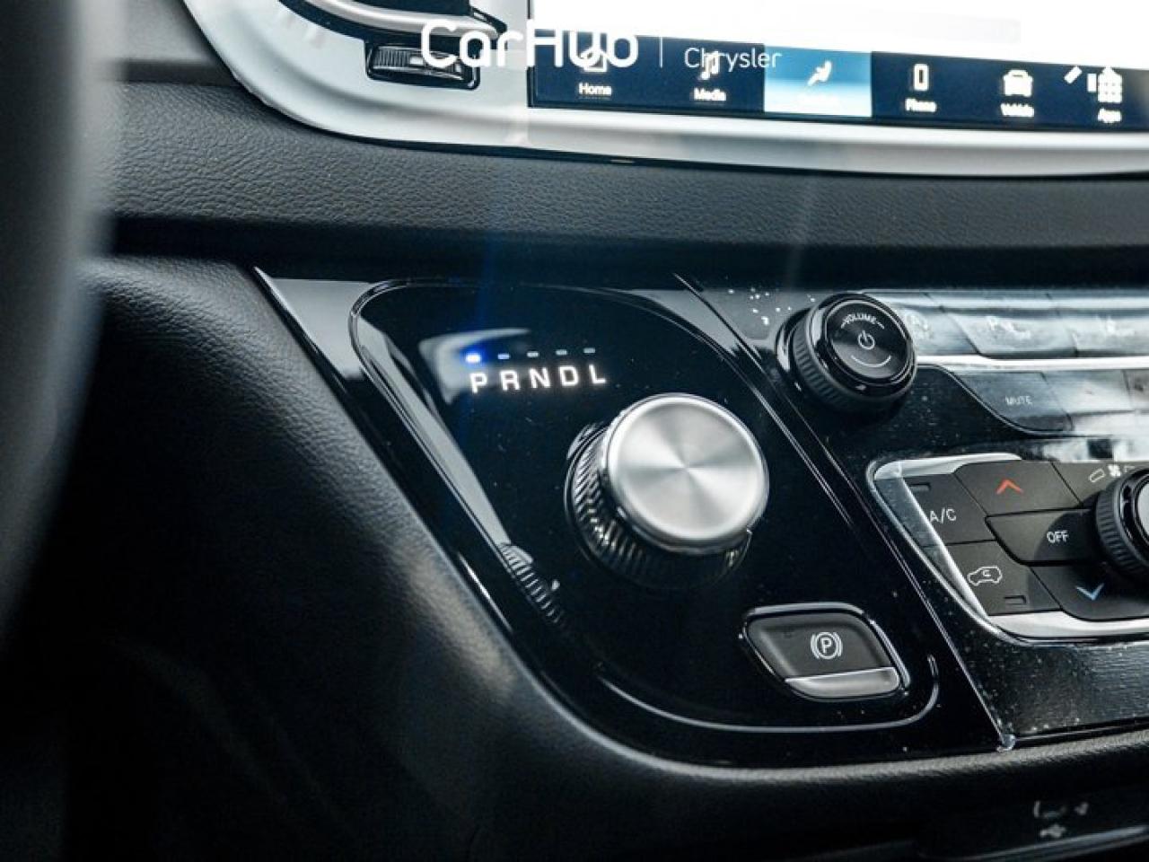 2026 Dodge Grand Caravan SXT 7 Seater Heated Seats & Wheel ACC Apple CarPlay Android Auto Photo