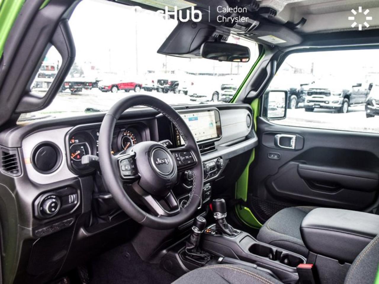 2026 Jeep Gladiator Sport S Black Freedom Top 12.3"Display Safety Group Remote Start Photo