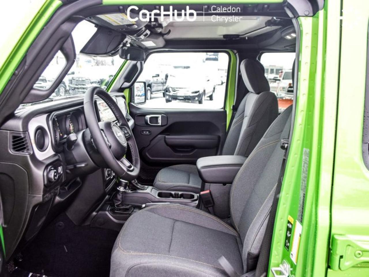 2026 Jeep Gladiator Sport S Black Freedom Top 12.3"Display Safety Group Remote Start Photo