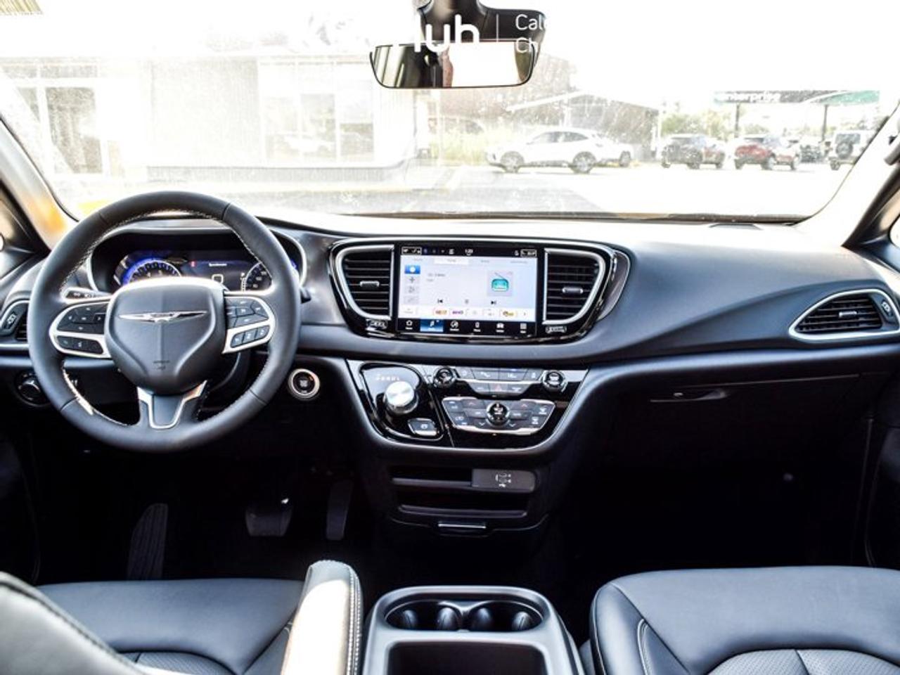 2026 Dodge Grand Caravan SXT 7 Seater 10.1"Display Blind Spot Pwr Sliding Doors Photo