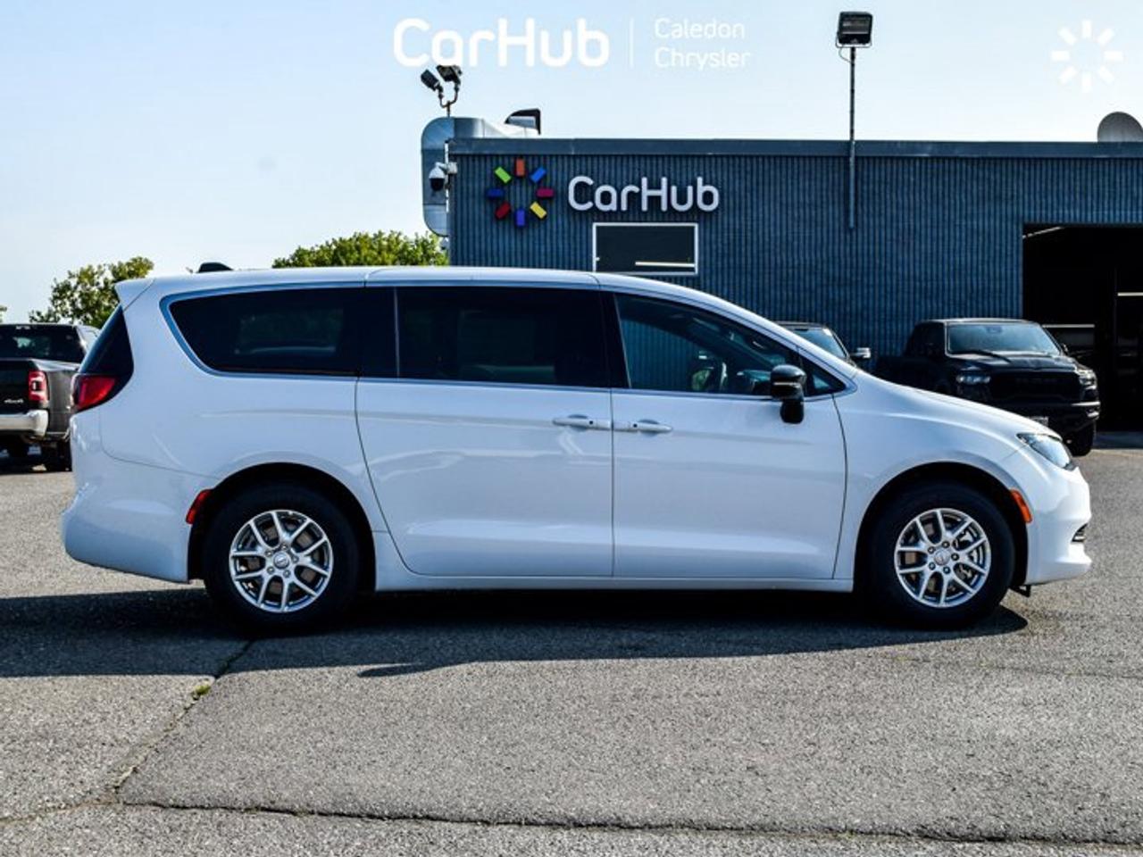 2026 Dodge Grand Caravan SXT 7 Seater 10.1"Display Blind Spot Pwr Sliding Doors Photo