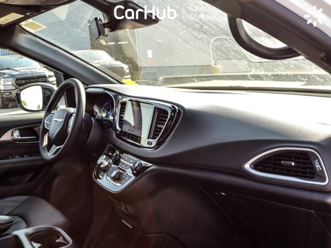 2026 Dodge Grand Caravan SXT 7 Seater 10.1"Display Blind Spot Pwr Sliding Doors Photo