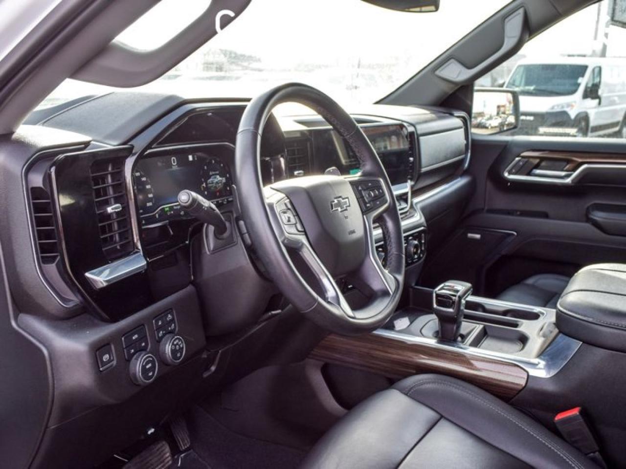 2023 Chevrolet Silverado 1500 RST4WD Crew Cab 147" 5.3L Leather 13.4"Display R-Start Photo