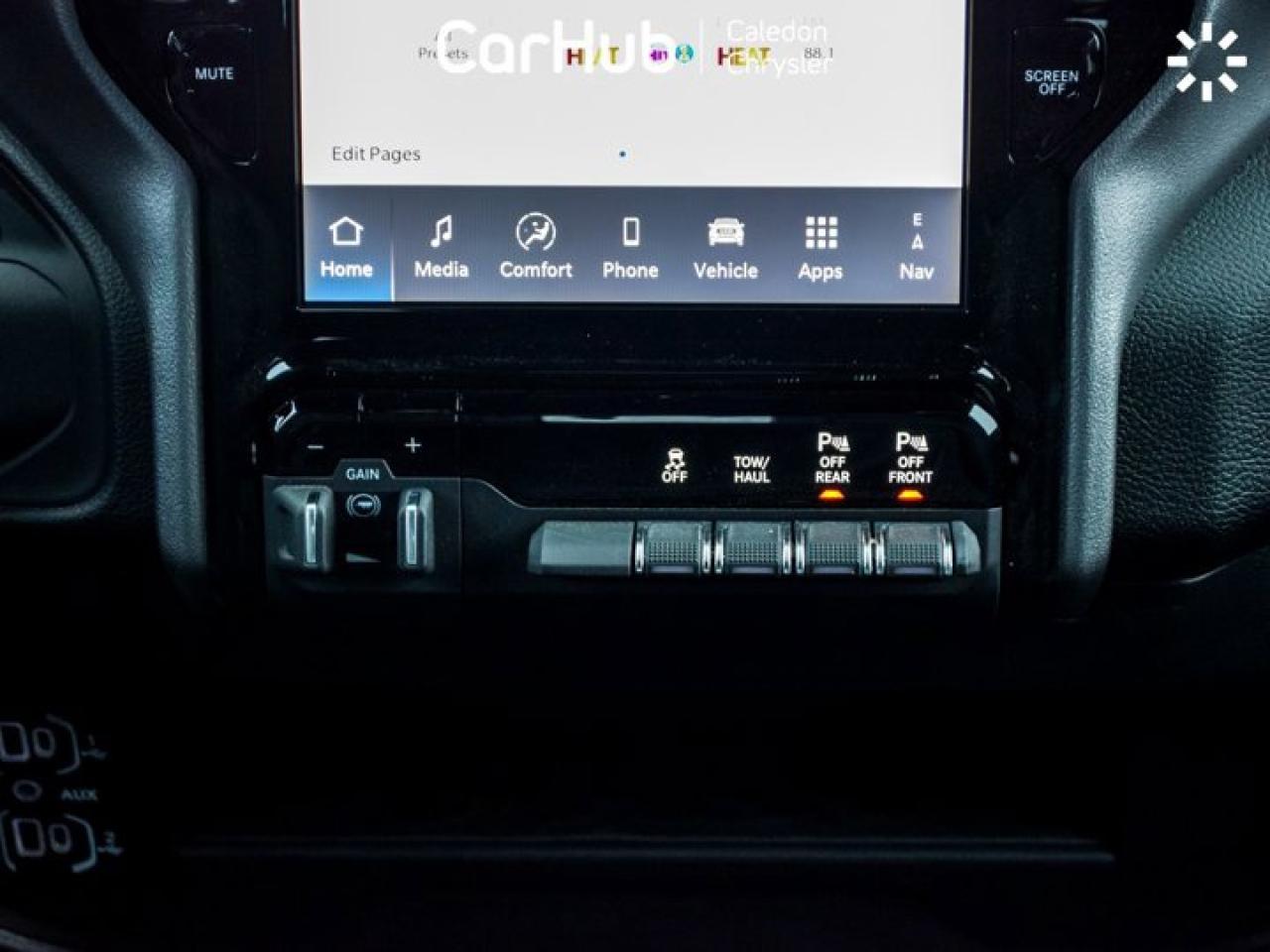 2025 RAM 2500 Big Horn 4x4 Crew Cab 6'4" Box 12.1" Display Level 1 Plus Equipment Photo