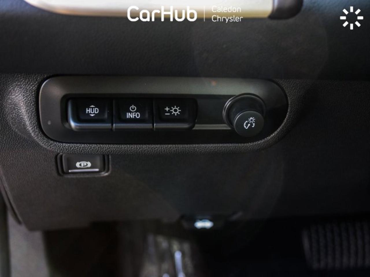 2022 GMC Terrain Denali AWD Pano Roof Leather Vented Seats Handsfree Tailgate Photo