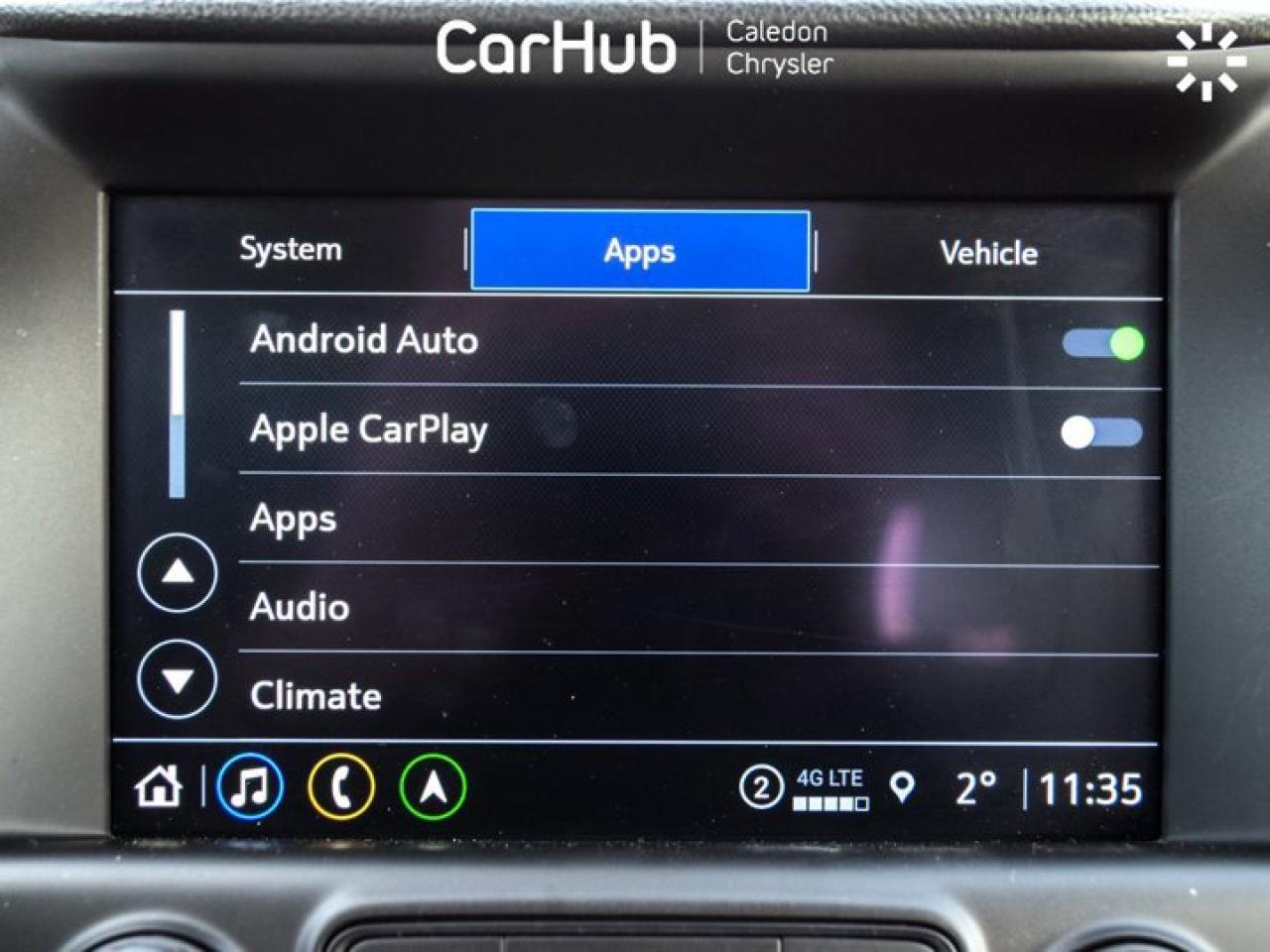 2022 GMC Terrain Denali AWD Pano Roof Leather Vented Seats Handsfree Tailgate Photo