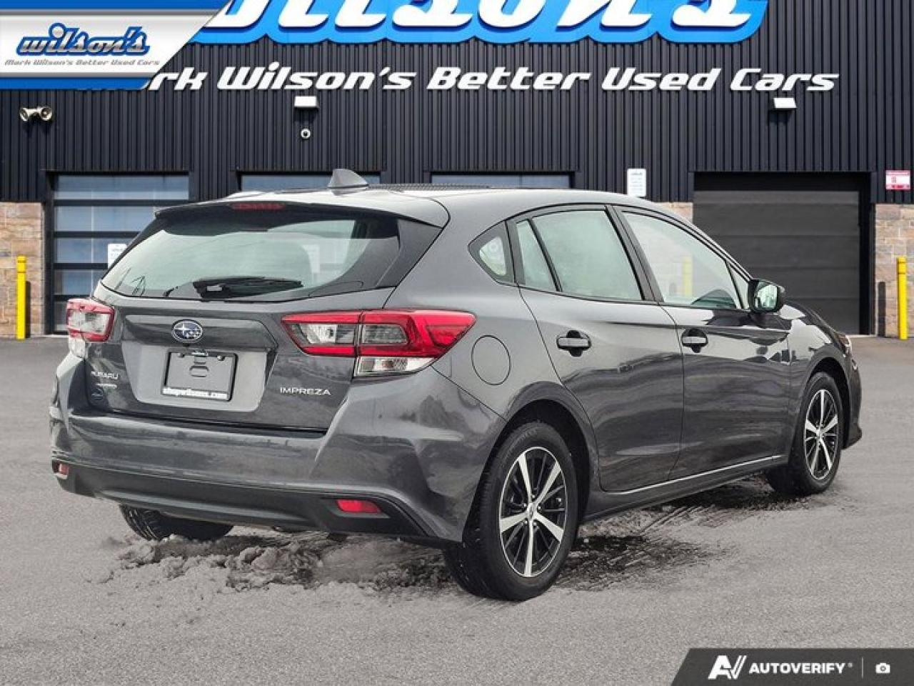 2022 Subaru Impreza Touring Hatch AWD | Adaptive Cruise | Heated Wheel + Seats | CarPlay + Android | Rear Cam & More ! Photo4