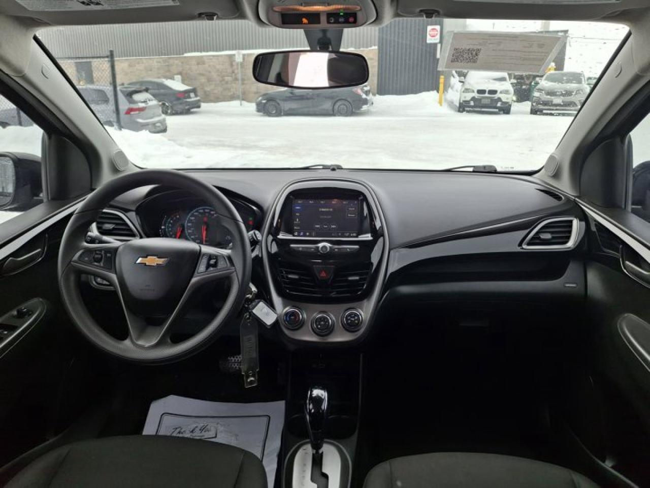 2021 Chevrolet Spark 1LT Hatch | CarPlay + Android | Rear Camera | Alloy Wheels and More ! Photo