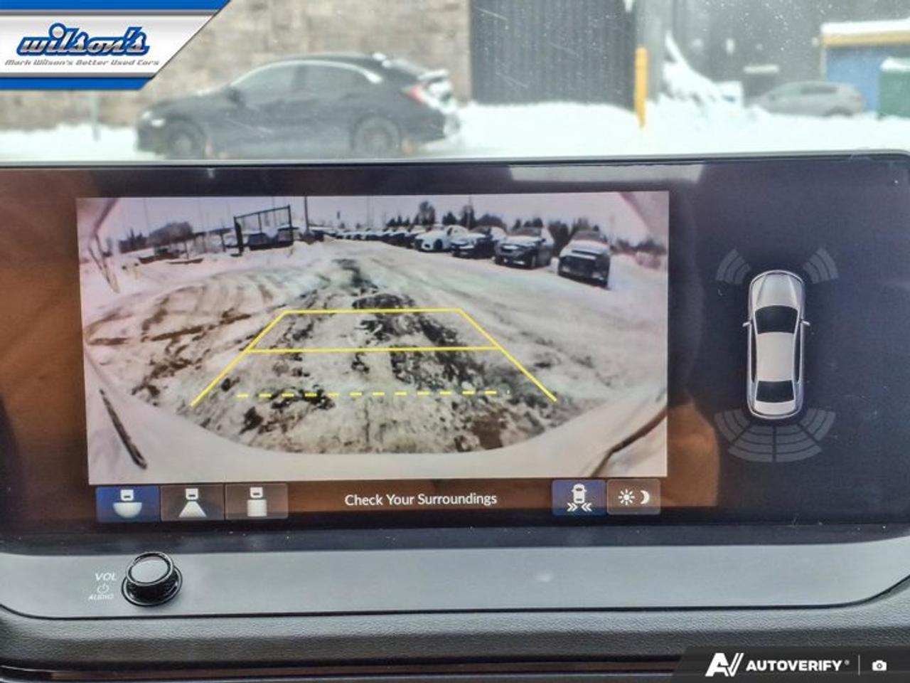 2024 Honda Accord Hybrid Touring | Leather | Sunroof | Nav | Adaptive Cruise | Cooled + Heated Seats | Heated Wheel & More ! Photo