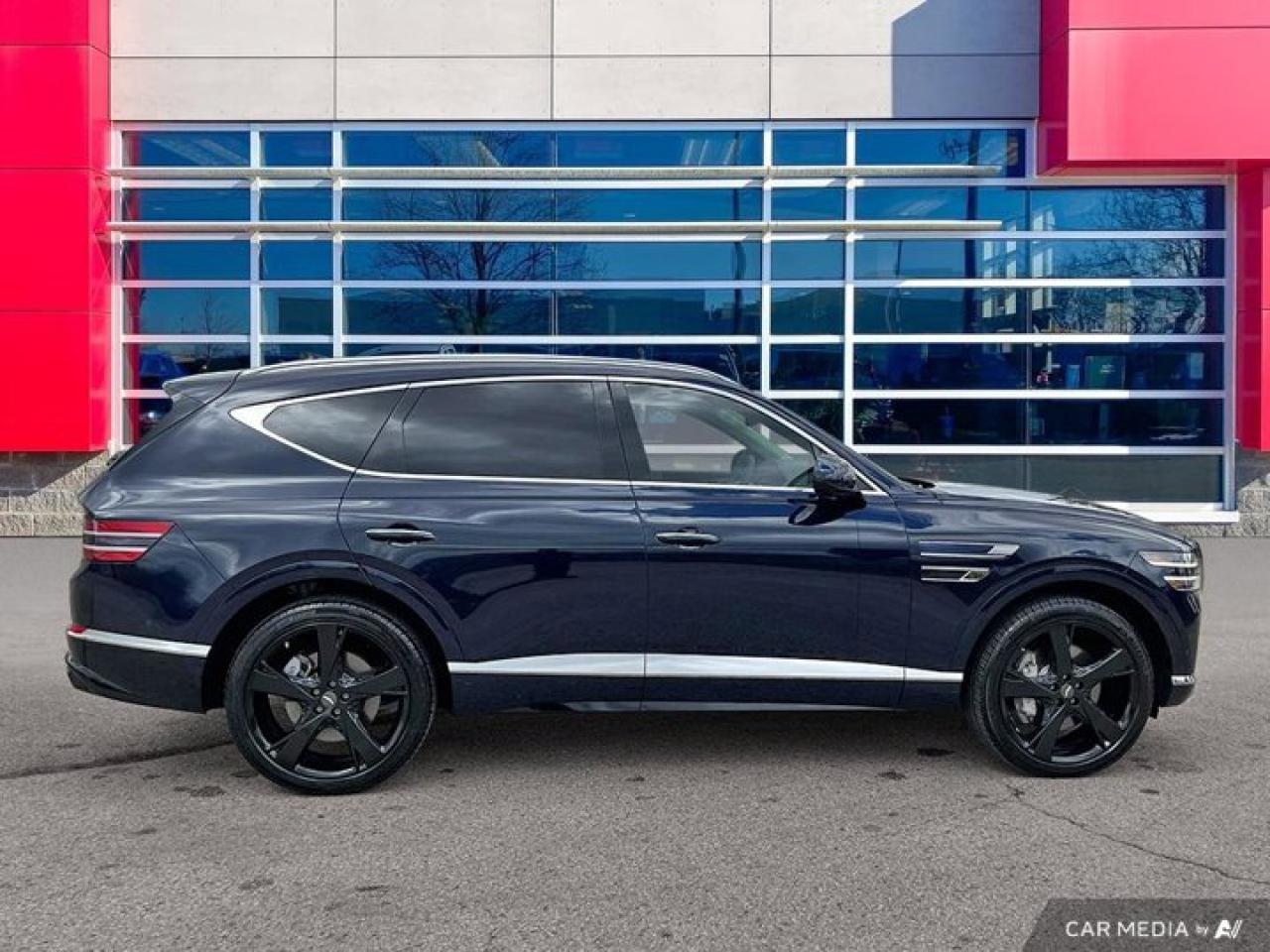 2024 Genesis GV80 3.5T Prestige AWD | Sunroof | Heated and Cooled Seats | Massaging Seats | BSM | Lane Keep & More ! Photo2